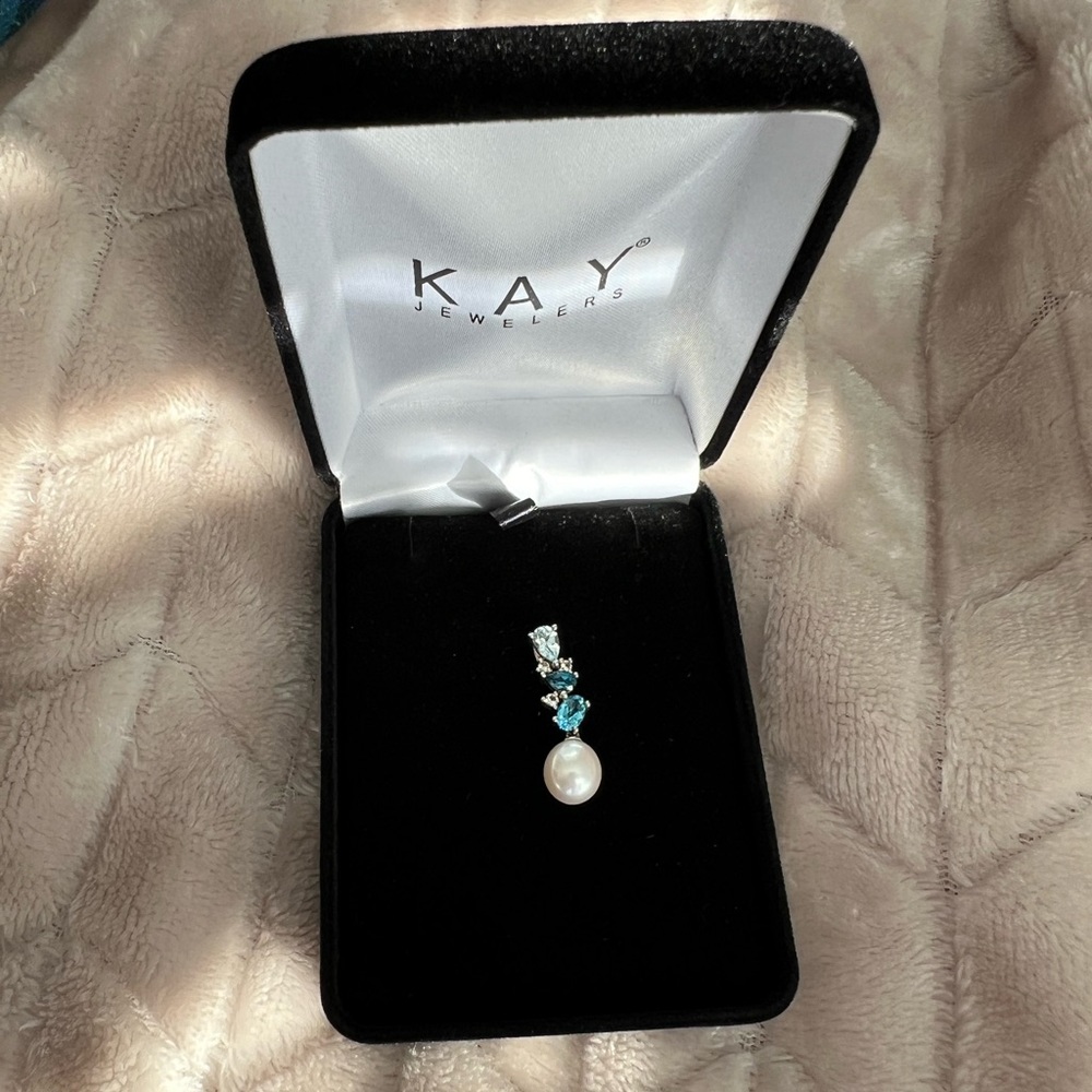 Kay Jewelers Sterling Silver Pendant